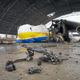 Imagen para el artículo titulado Ucrania reconstruirá el Antonov An-225 con piezas del avión destruido por Rusia